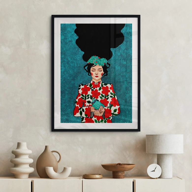 Póster mujer con pajarito en las manos - Hülya 