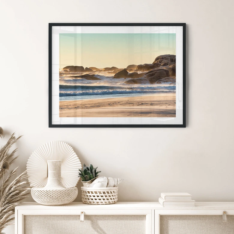 Poster Strandküste bei Sonnenaufgang in Afrika - Hugonnard 