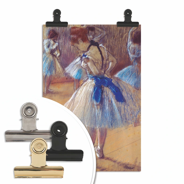 Poster Degas - Tänzerin beim Binden der Schleife 