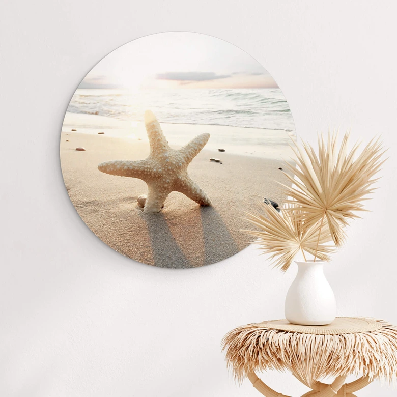 Wandbild Funkelnder Seestern am einsamen Strand - Alu-Dibond Rund 