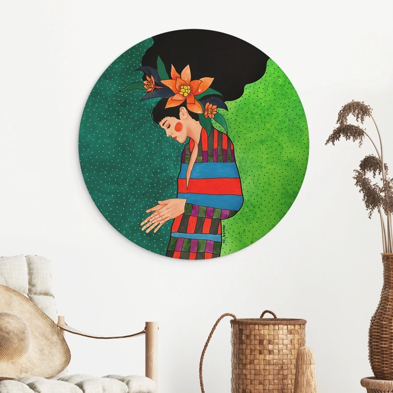 Wanddecoratie Vrouw in gestreepte jurk met oranje bloesems - Hülya - Alu-Dibond Rond 