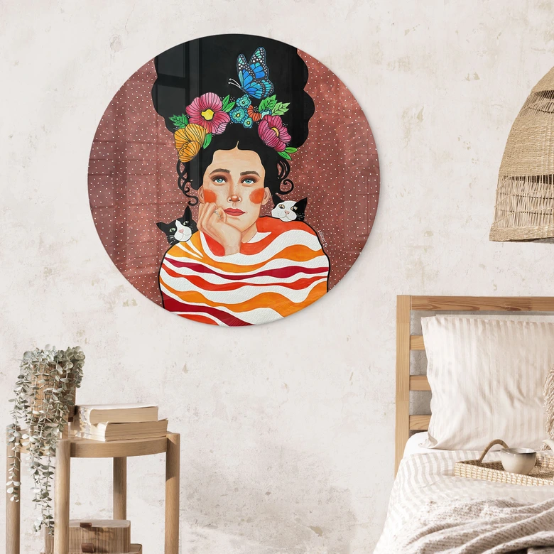 Glasbild Frau mit Blumenkrone und Katzen - Hülya - Rund 