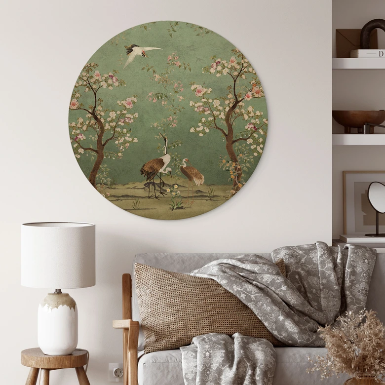 Cuadro de madera de grullas en un paisaje floral - Bloomery Decor - Redondo 