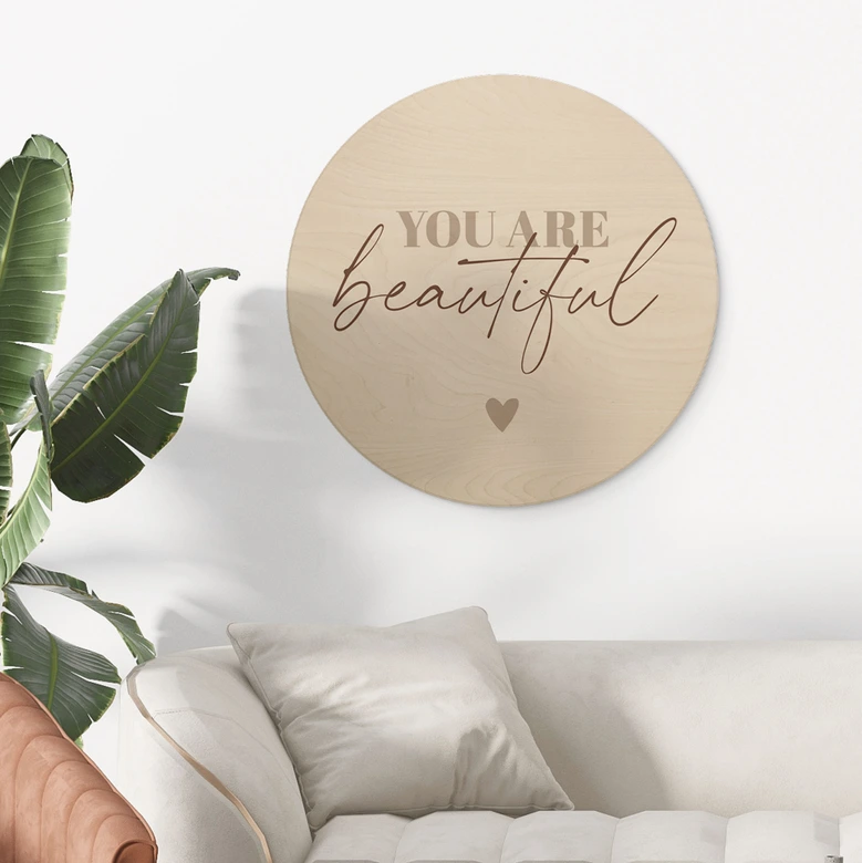 Obraz drewniany Jesteś piękna - okrągły 