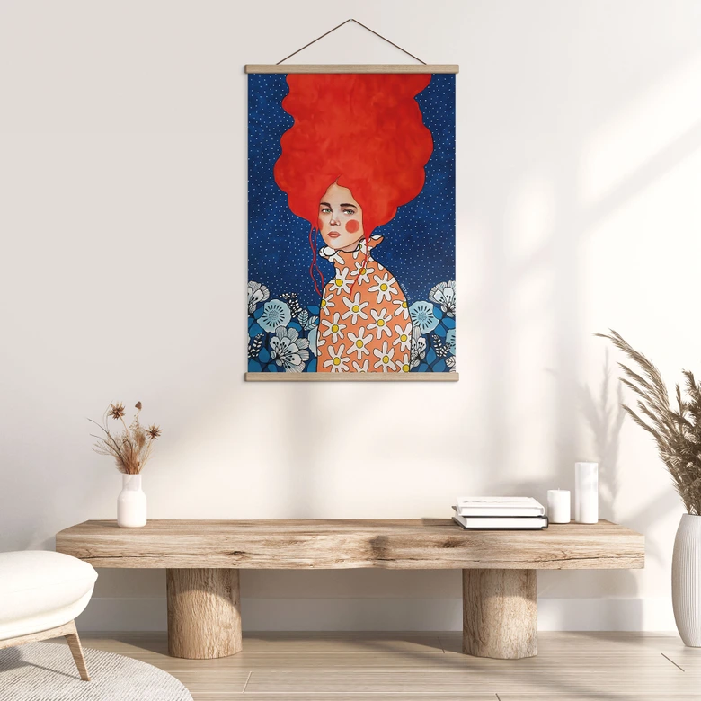 Textielposter vrouw met rood haar en bloemen - Hülya 