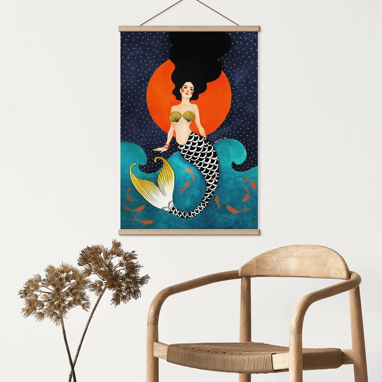 Textil poster sjöjungfru i rött månsken - Hülya 