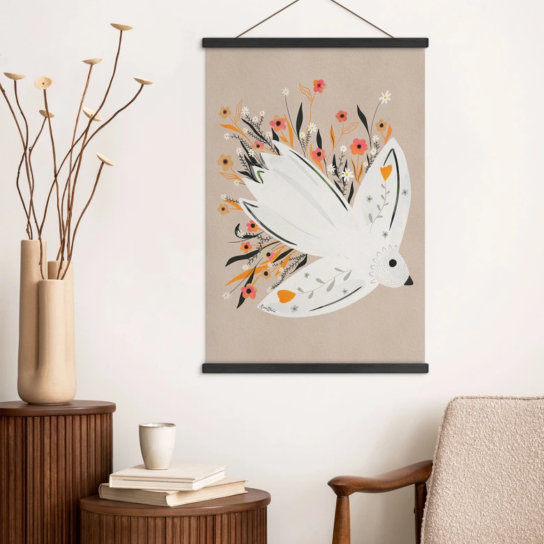 Affiche textile Colombe de la paix avec petites fleurs - Bloom 