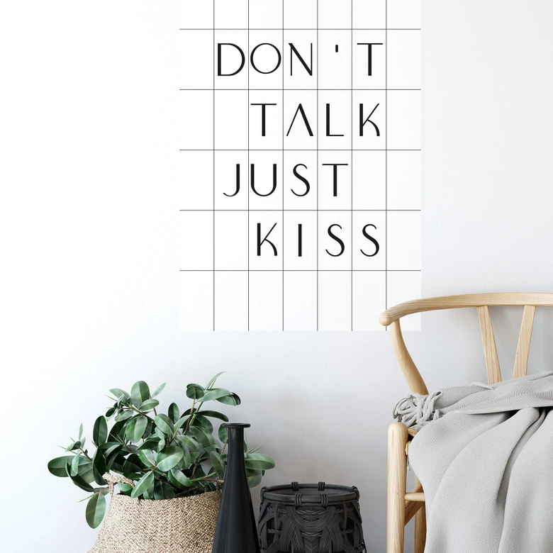 Wallprint mit Raster - Don't talk just kiss 