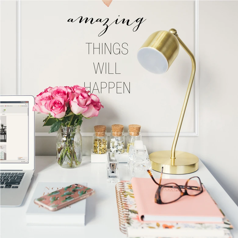 Wallprint Confetti & Cream - Amazing things will happen 
