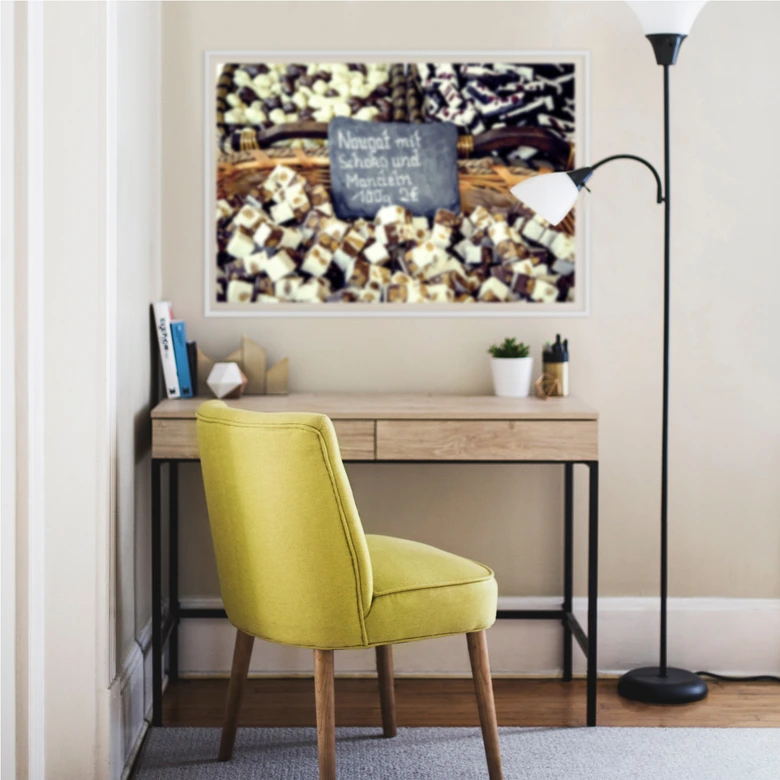 Wallprint Nougat mit Schokolade und Mandeln 