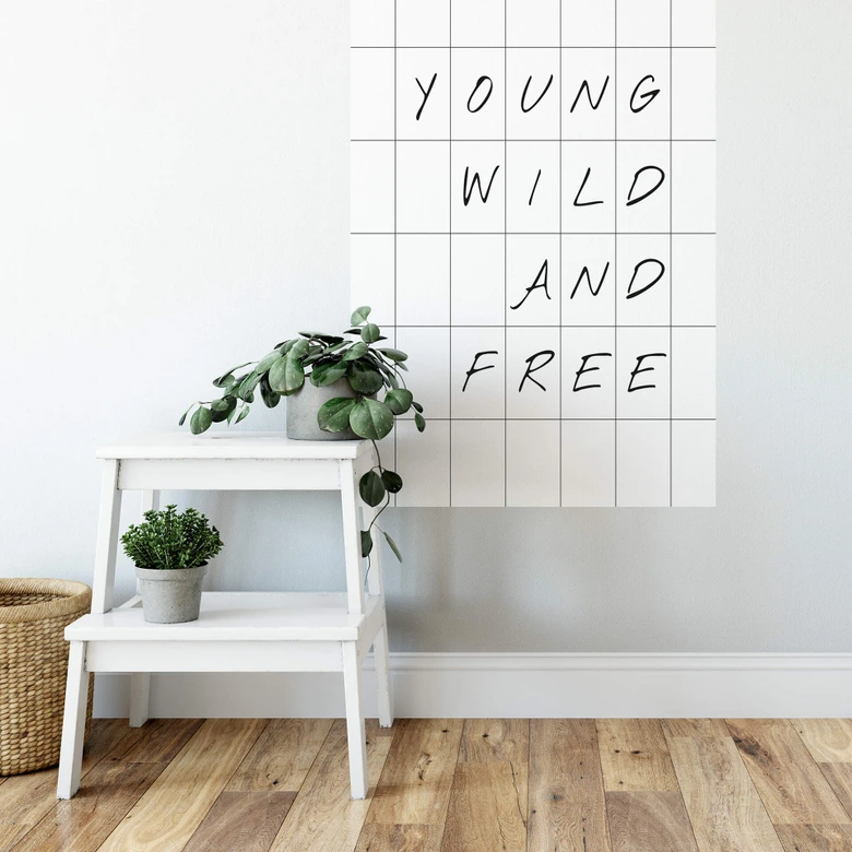 Wallprint mit Raster - Young wild and free 