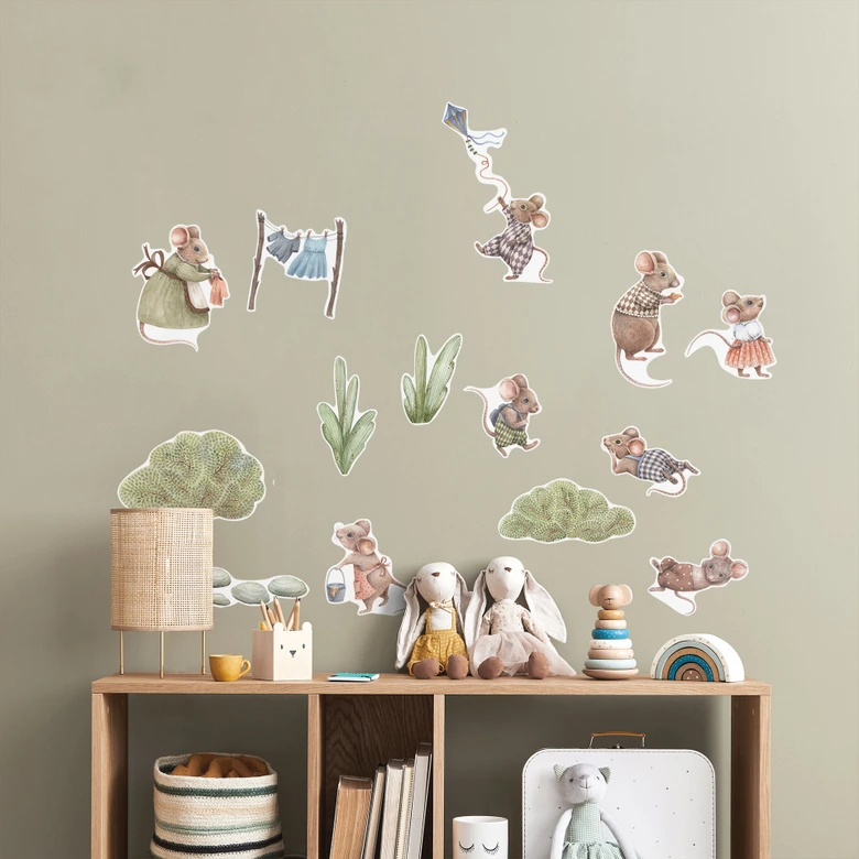Sticker mural Kikki Belle - Un monde de souris joyeux pour les petits rêveurs (14 pièces) 