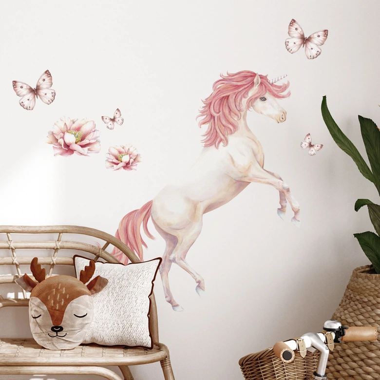 Sticker mural Licorne fabuleuse avec queue rose Kikki Belle (7 pièces) 