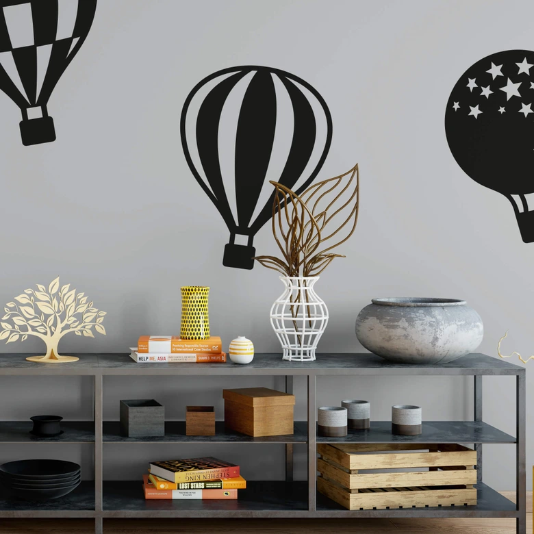 Wandtattoo Heißluftballon mit senkrechten Linien 