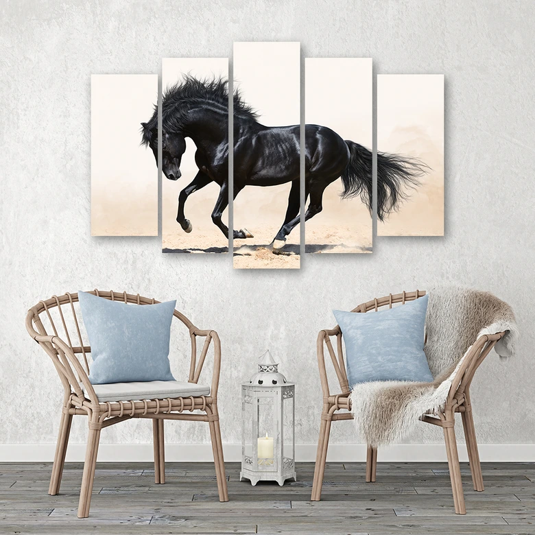 Leinwandbild 5 teilig, Galopp des schwarzen Pferdes 
