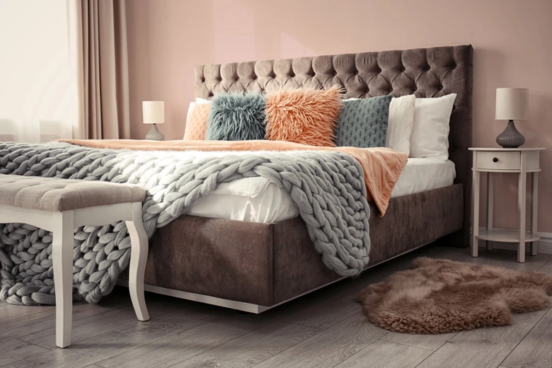 Premium Wandfarbe Rosa - Tuchmatte Innenwandfarbe - PURO c2015 varied red 