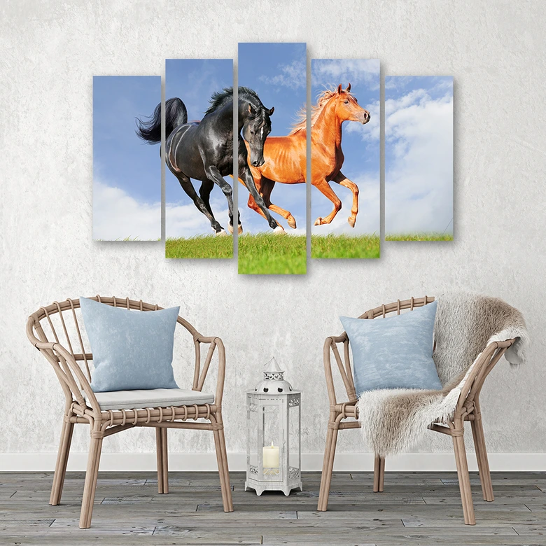 Leinwandbild 5 teilig, Pferde im Galopp 