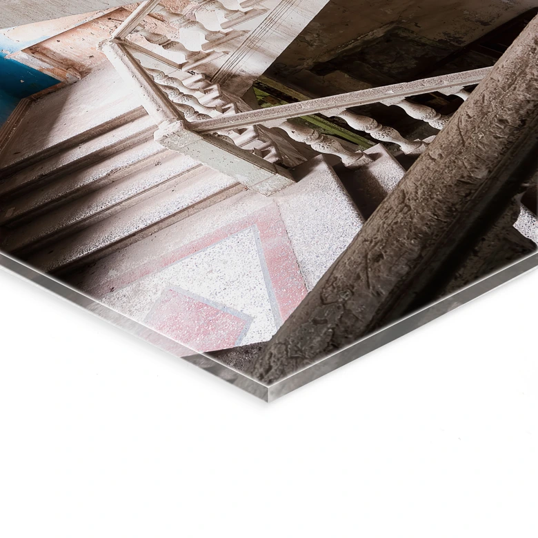 Acrylglasbild Imposantes Treppenhaus mit altem Charme - Robroek 