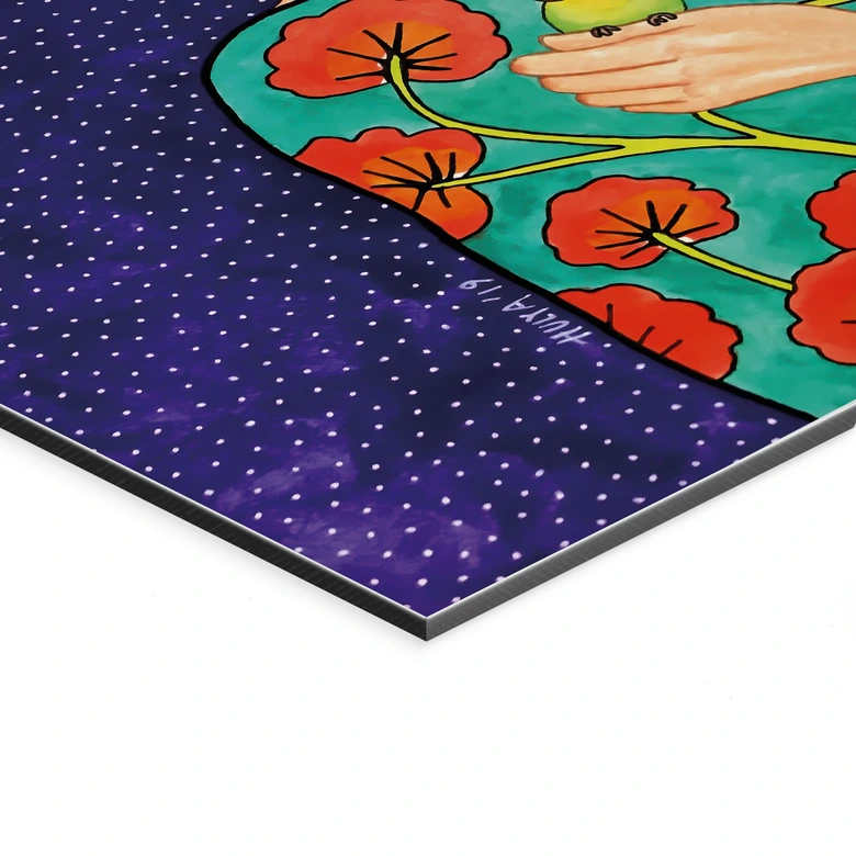 Wandbild Frau mit roter Blütenkrone und Vogel - Hülya - Alu-Dibond 