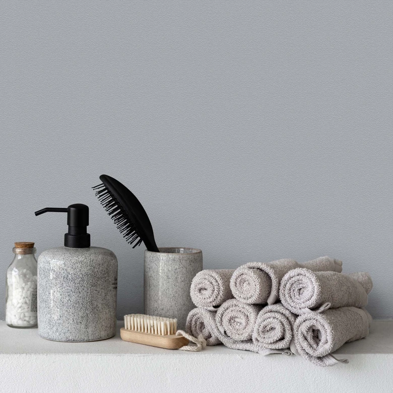 Szara farba do ścian i sufitów satynowy mat I Lody Sezamowe | tworzenie eleganckiej, nowoczesnej atmosfery | THE COLOR KITCHEN 