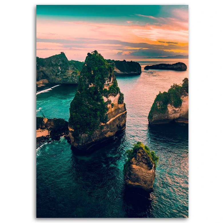 Leinwandbild, Felsen in einem türkisfarbenen Meer 