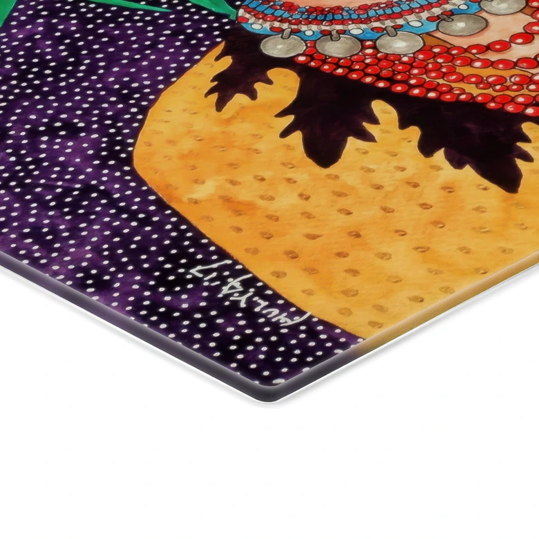 Glasbild Frau mit Blütenkranz und Stärke - Hülya 