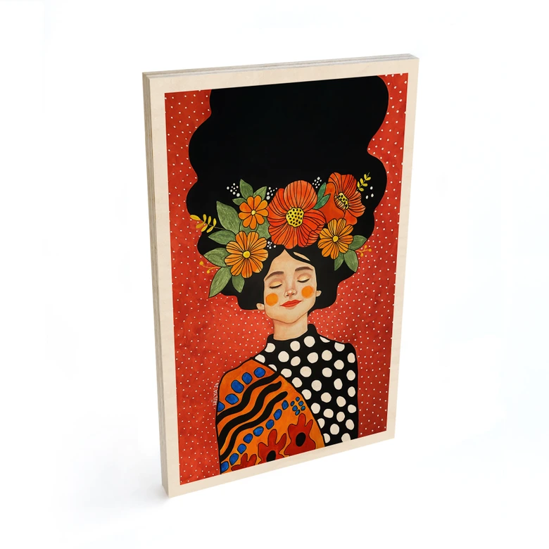 Holzbild Lächelnde Frau mit orangen Blumen - Hülya 