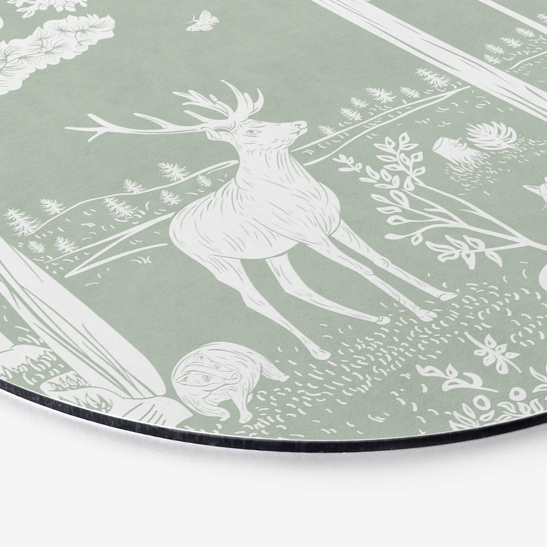 Rundes Wandbild Waldidylle in Grün - Oase für Wildtiere - Kikki Belle - Alu-Dibond 