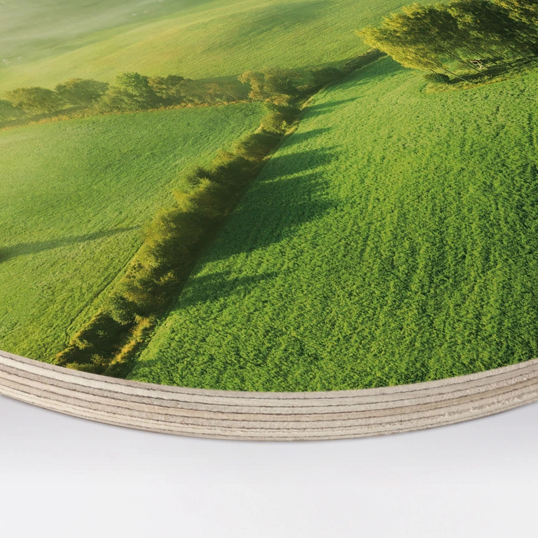 Trätavla Idylliska fält i dimman - Keller - Rund 