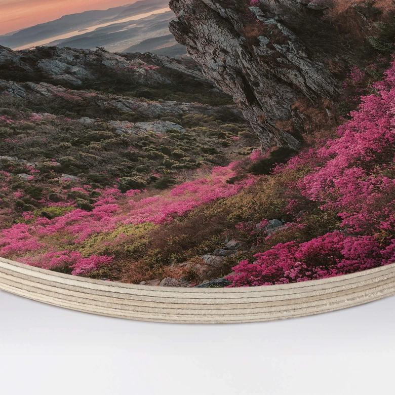 Holzbild Seo - Felsige Landschaft im Sonnenuntergang - Rund 