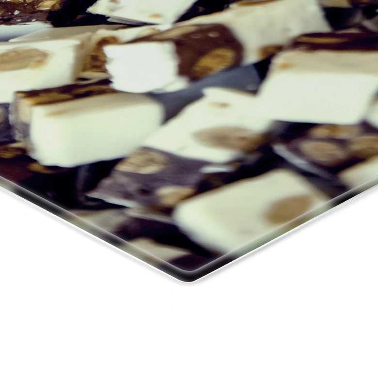 Spritzschutz Nougat mit Schokolade und Mandeln 