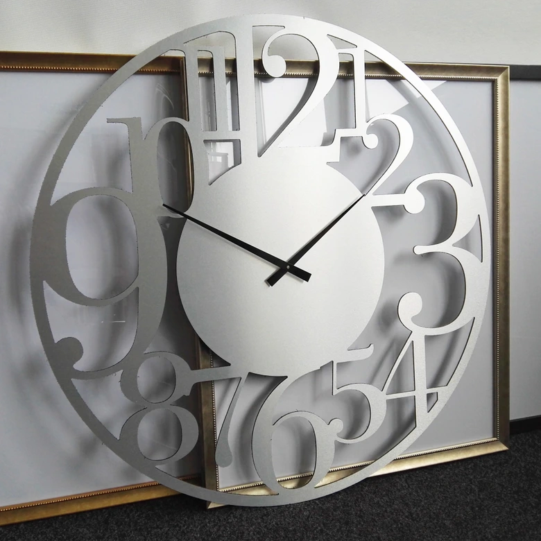 XXL Wanduhr Alu-Dibond-Silbereffekt - Modern - Ø 70 cm 