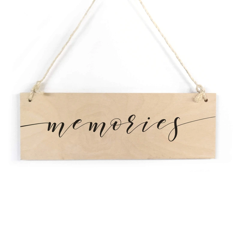 Holzschild Memories 
