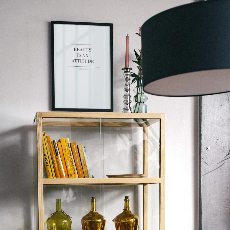 Poster Beauty is an attitude 