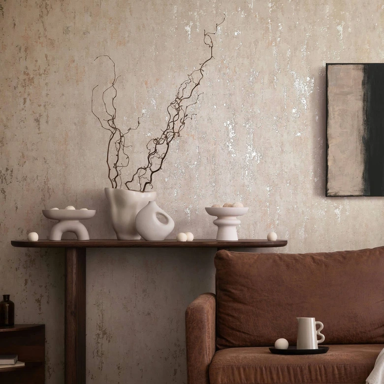 vliesbehang met glans beige betonlook 