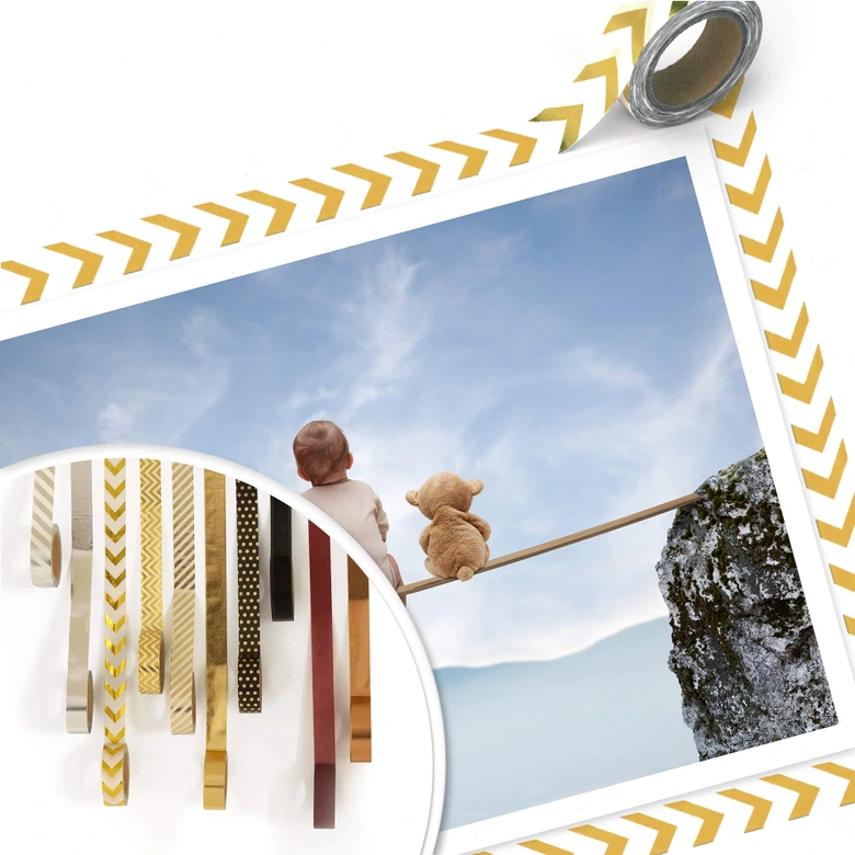 Poster - Avec l'ours en peluche à la montagne 