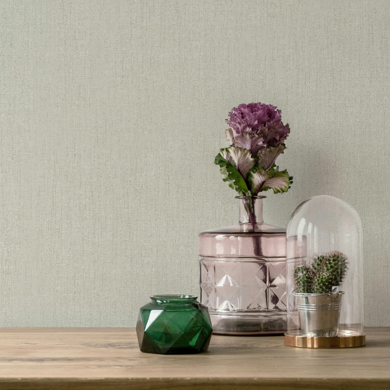 Non-woven wallpaper in green Lightly textured plain Modern  