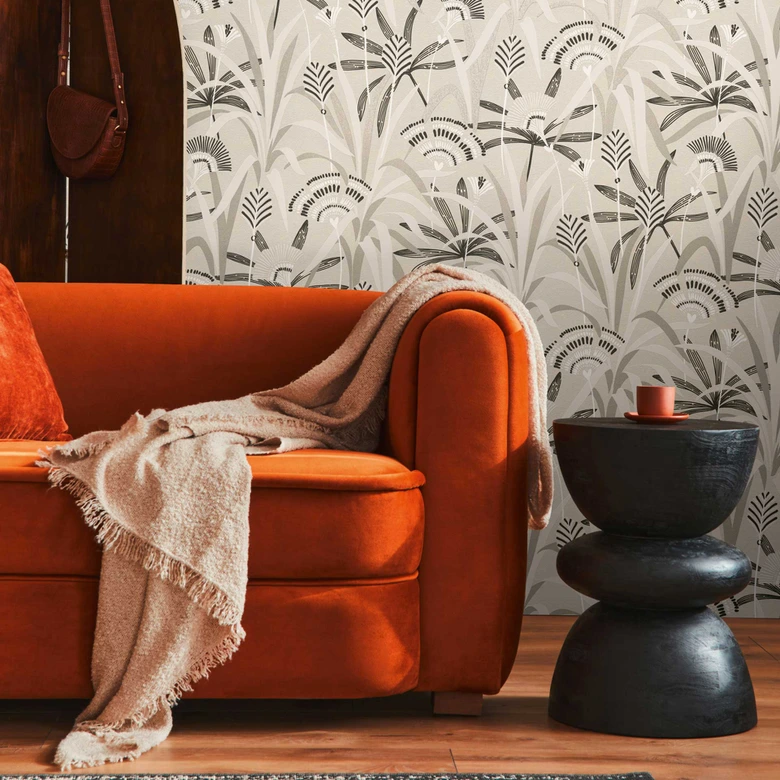 Beige och svart växt tapet - Icke-vävd tapet med ett exotiskt bladmönster 