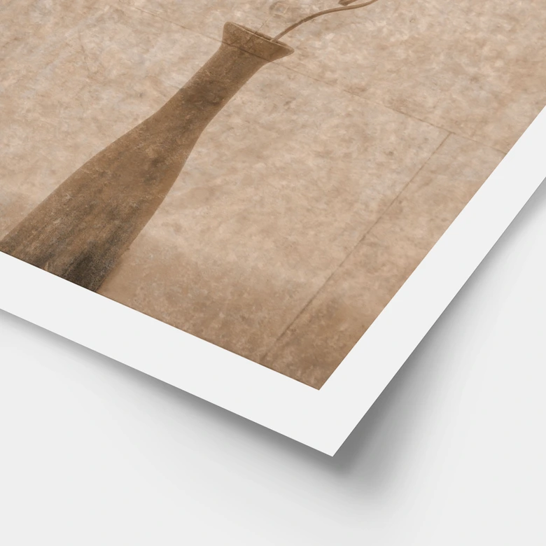 Poster Stillleben mit herbstlichen Blättern in Beige | Minimalistische Kunst - Tokarev 