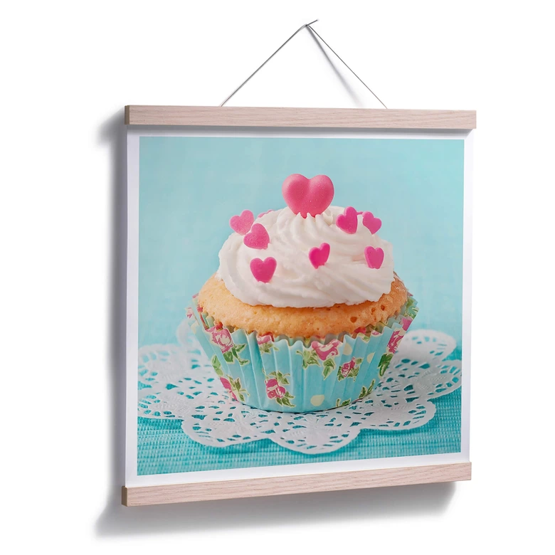 Poster Hearts on Cupcake 