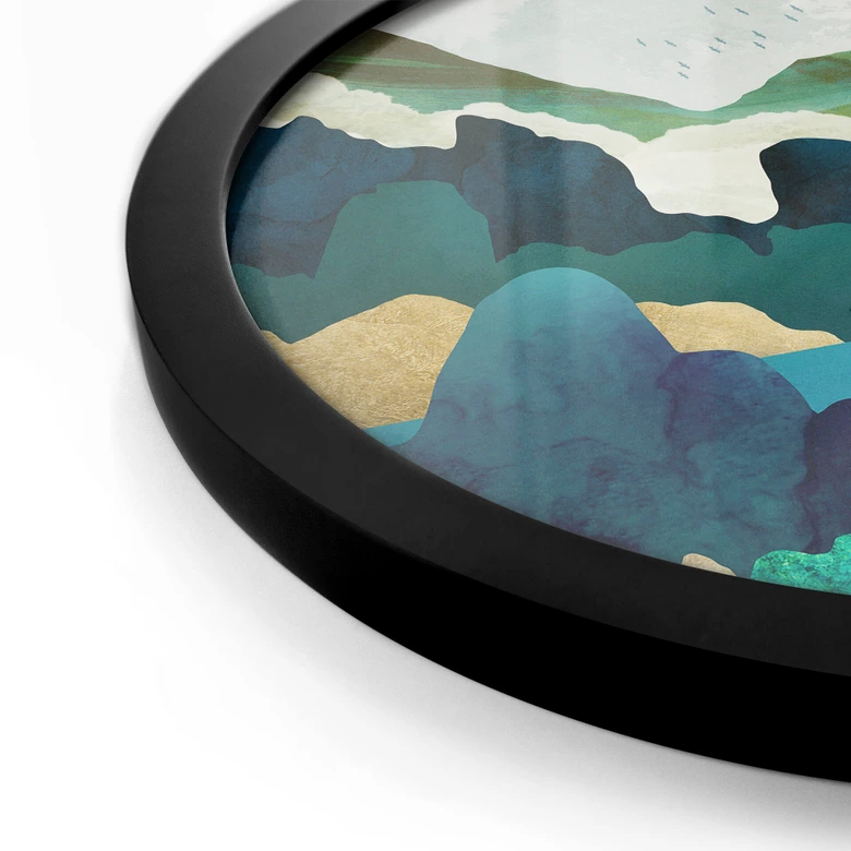 Poster SpaceFrog Designs - In den Bergen - Rund 