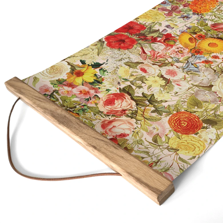 Stoffbild Farbenfrohe Blumencollage - Frida Floral Studio 