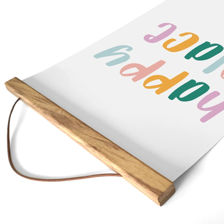 Textile poster saying - Happy place 