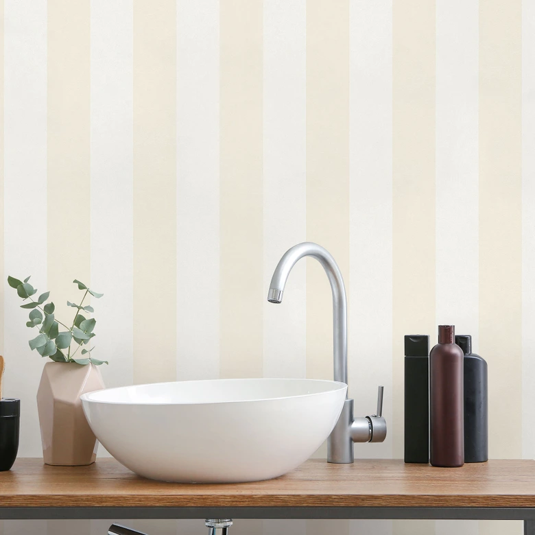 PVC-freie Vliestapete mit Streifen und Metallic-Effekt in gold 