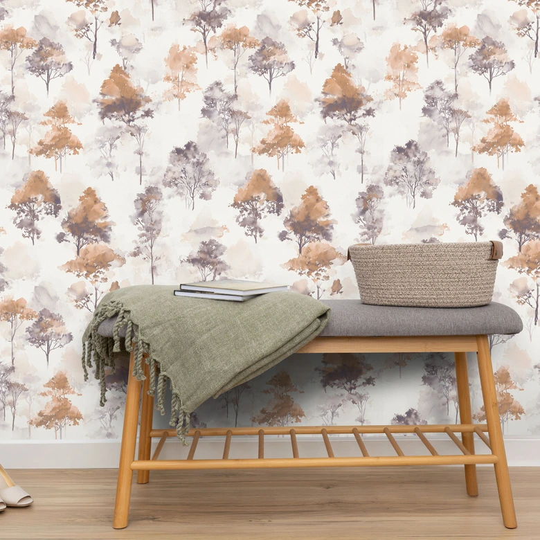 Non-woven akvarell skogstapet i beige brungrå med träd i höstlook 