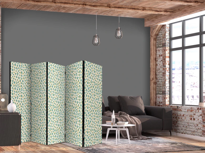 Paravent, Raumteiler freistehend, Trennwand - Giraffe Pattern in Turquoise Spots on a Light Background 