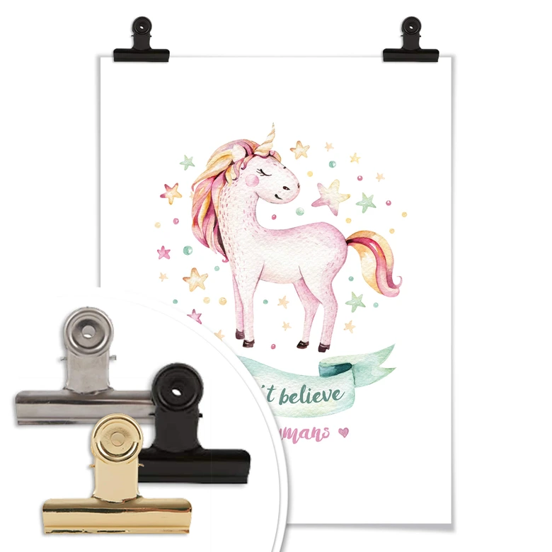 Poster Kvilis - Don't believe in humans - Einhorn inmitten der Sterne 