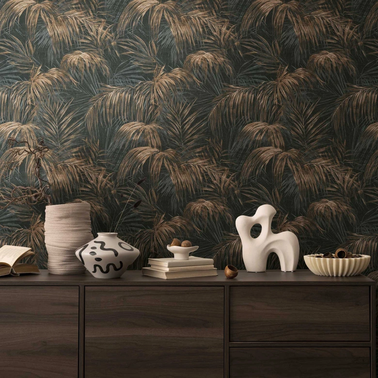 Black and gold palm tree wallpaper - non-woven wallpaper with a tropical sample and elegant sheen 