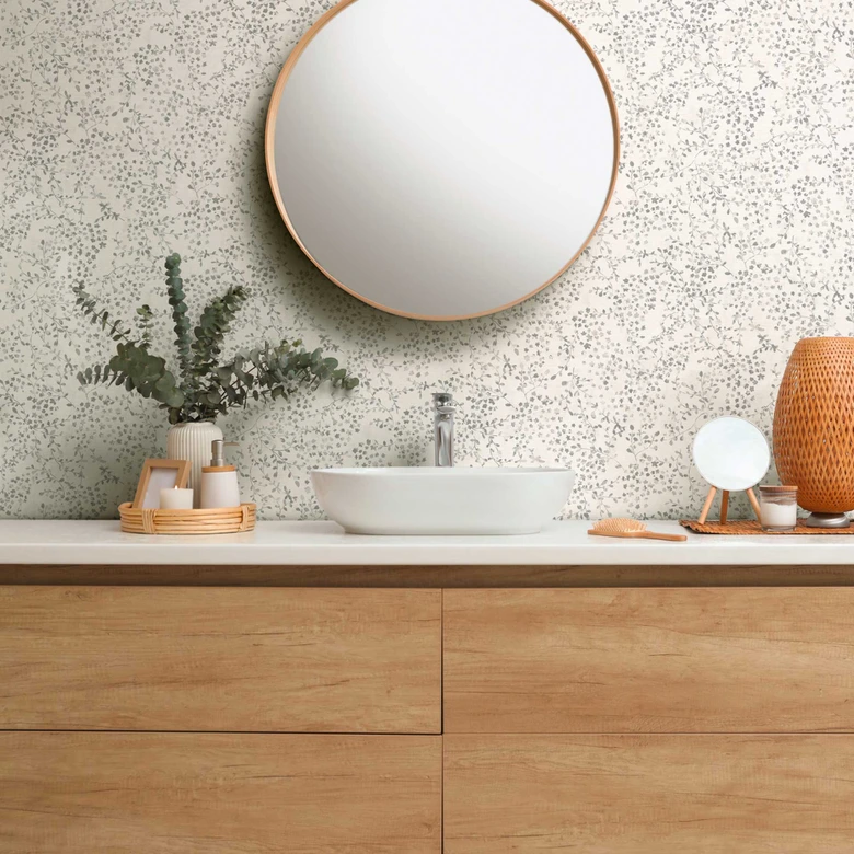 Blommig tapet blad rankor akvarell - Icke-vävd tapet i gråvitt - elegant mönster tapet 