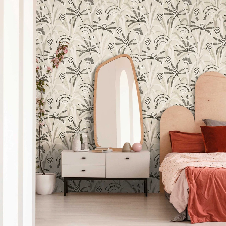 Beige och svart växt tapet - Icke-vävd tapet med ett exotiskt bladmönster 